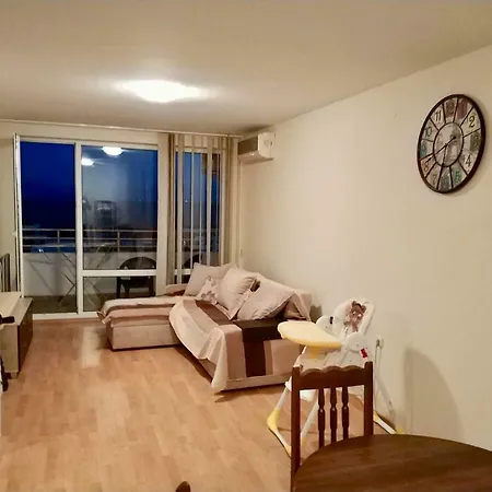 Apartament One-bedroom With Balcony In *